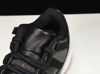 11 Jordan Retro Low 0614